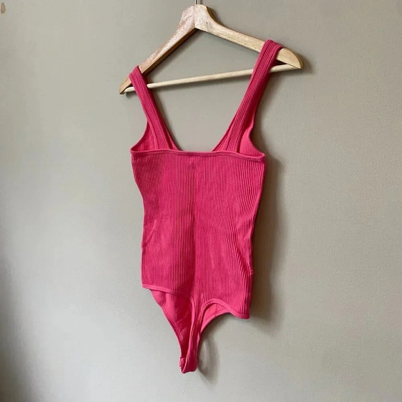 NWOT Intimately Free People Women's Size M/L Sleeveless Ribbed Bodysuit Hot Pink - Picture 11 of 14